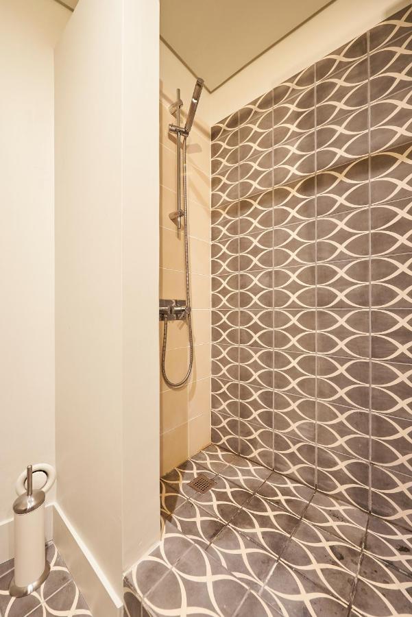 Modern Apartment Bica Dos Olhos Lisbon Room photo